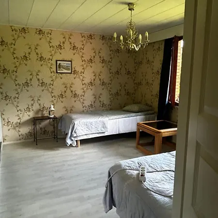 Martan Porti Three-bedroom House אימטרה